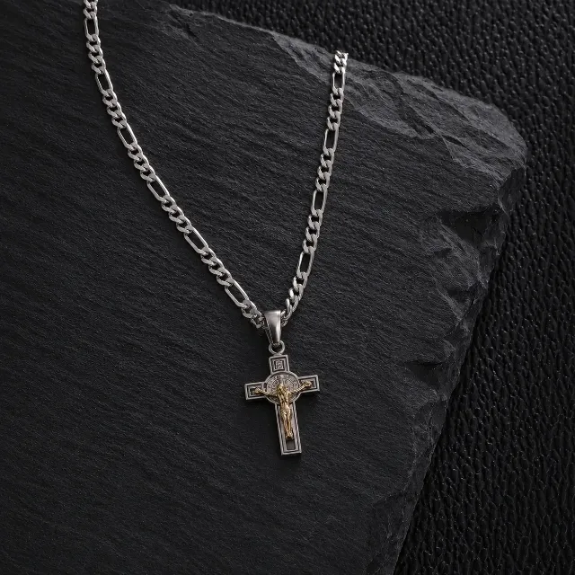 Cruz San Benito de Plata 925 y Oro 14k + Cadena Fígaro 60cm