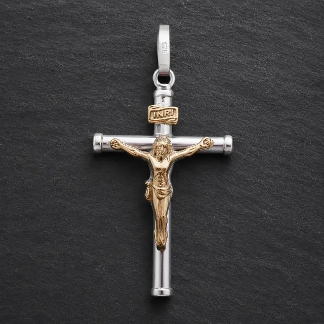 Colgante Dije Crucifijo O Cristo De Plata Con Baño De Oro Plateado